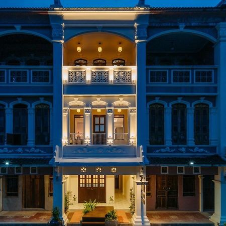 Botan Boutique Hotel Patong Bagian luar foto