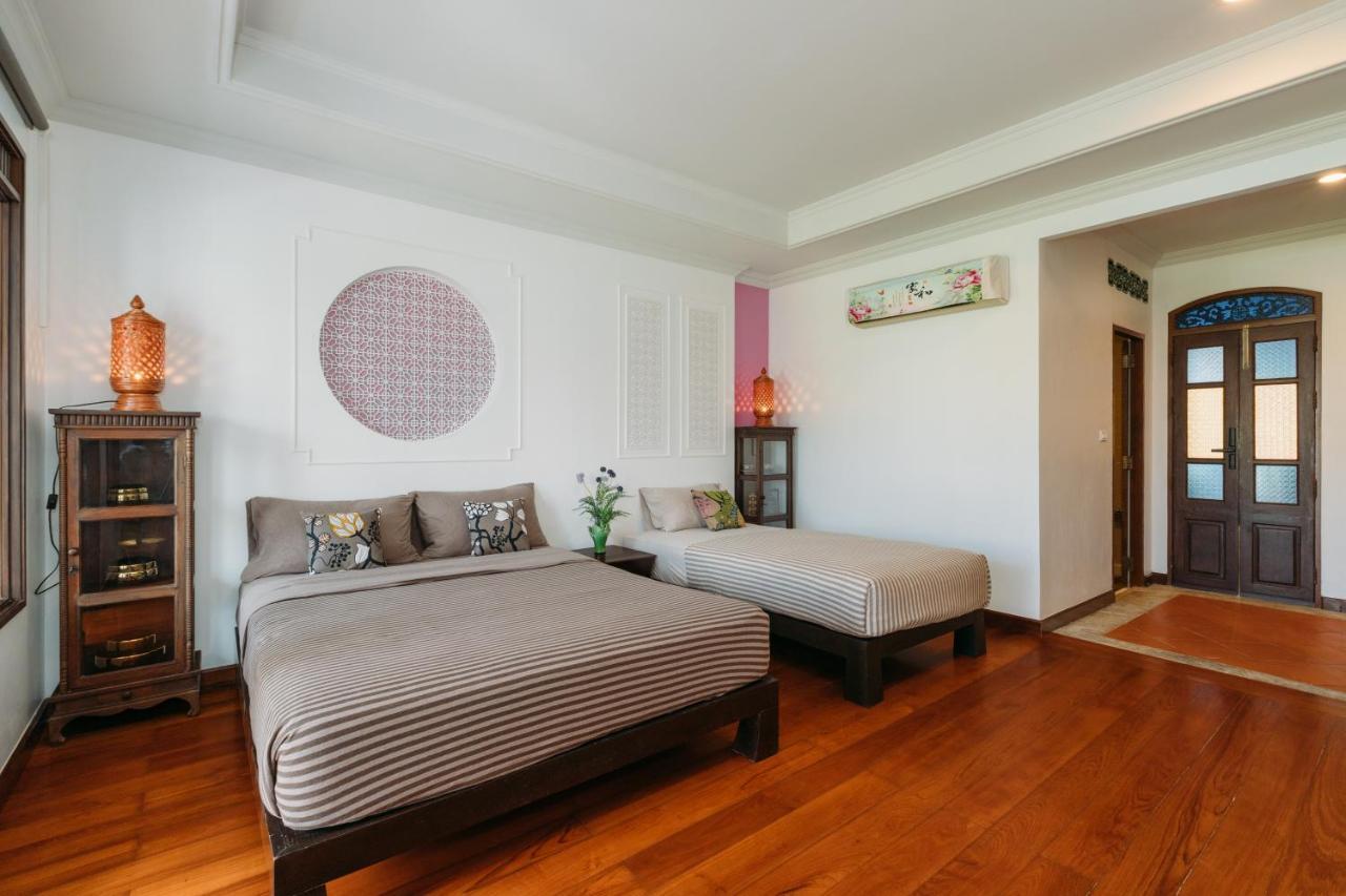 Botan Boutique Hotel Patong Bagian luar foto