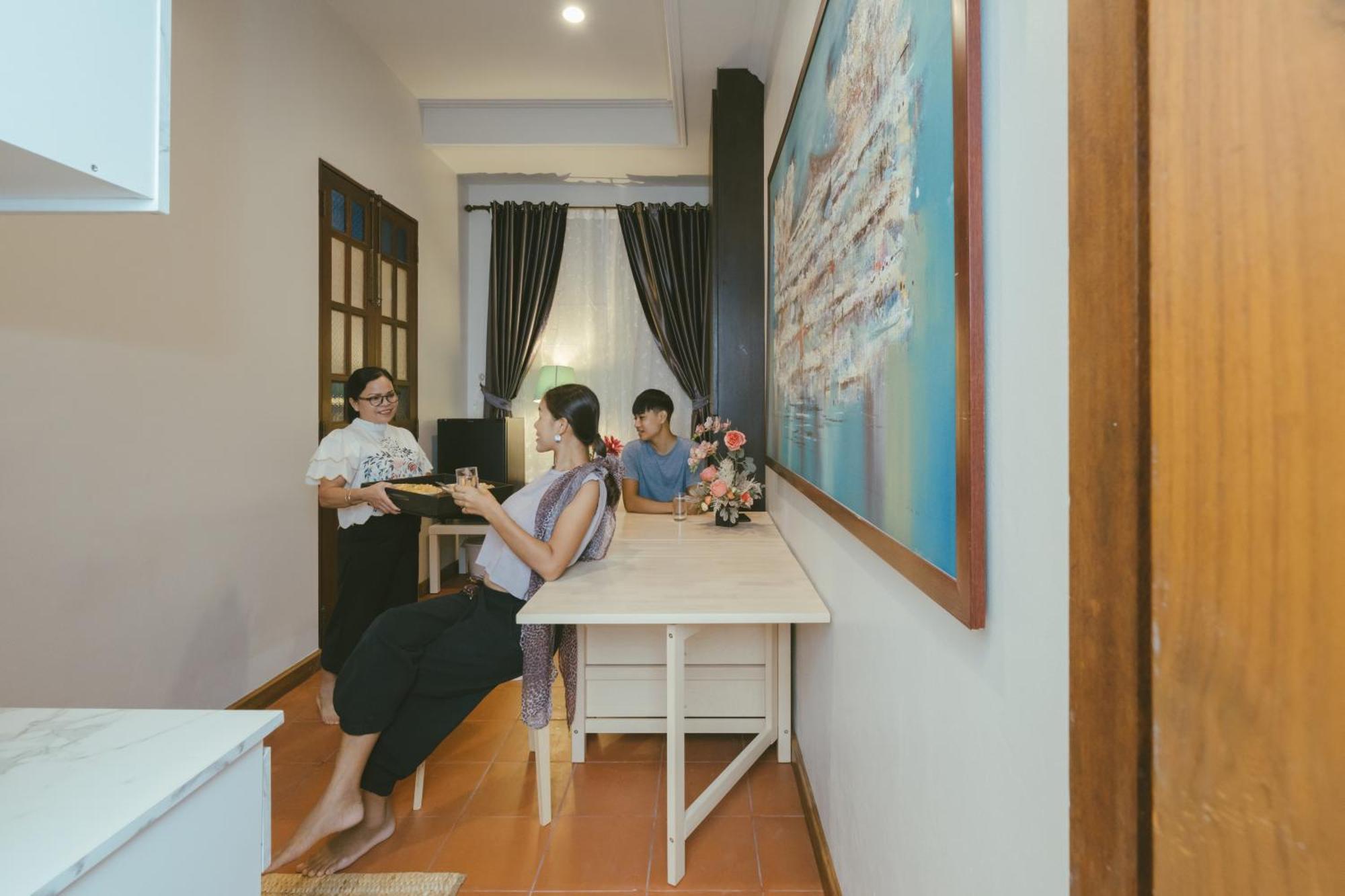 Botan Boutique Hotel Patong Bagian luar foto